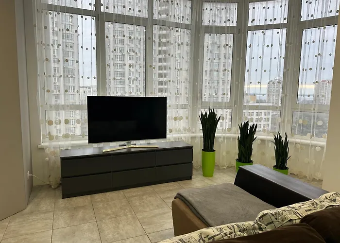 Sea View On French Boulevard *